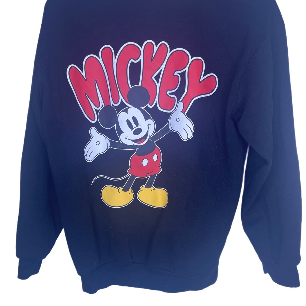 Vintage-style Disney sweatshirt featuring the classic Mickey & Friends crew! - Picture 2 of 7